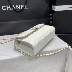 23P Flap Bag 19cm White Caviar Gold Hardware