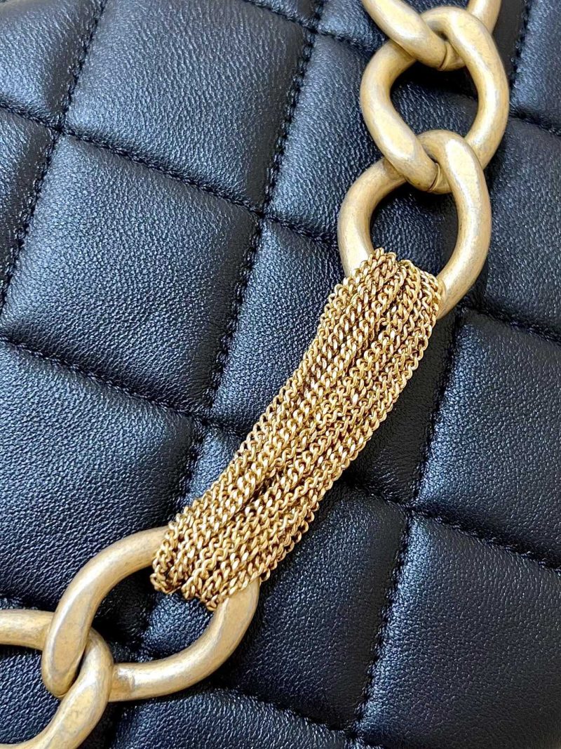 20230621_i1687316253_826_5_jpg CC 23A Advanced Handicraft24cm Black Sheepskin Light GHW