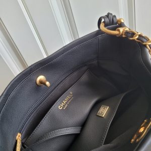 cc 23s hobo bag 26cm black calfskin gold hardware