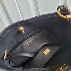 cc 23s hobo bag 26cm black calfskin gold hardware