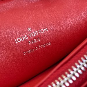 coussin pm 26cm tiffany blue monogram empreinte calfskin