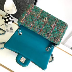 CC MEDIUM 20 CLASSIC BAG IN GREEN FOREST WOOL TWEED