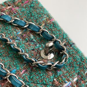 CC MEDIUM 20 CLASSIC BAG IN GREEN FOREST WOOL TWEED