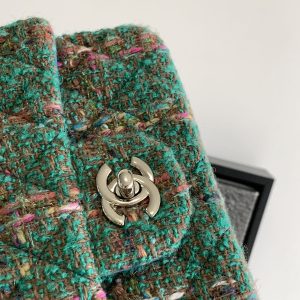 CC MEDIUM 20 CLASSIC BAG IN GREEN FOREST WOOL TWEED