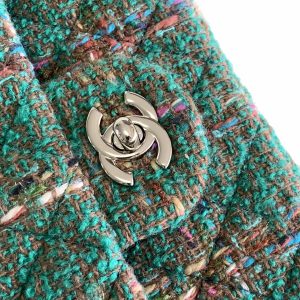 CC MEDIUM 25 CLASSIC BAG IN GREEN FOREST WOOL TWEED