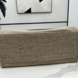 CC Deauville Tweed Bag White Leather Silver Hardware 13