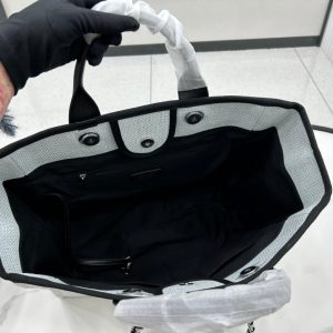 CC Deauville Tweed Bag Black Leather Gold Hardware 17