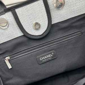 CC Deauville Tweed Bag Black Leather Gold Hardware 17