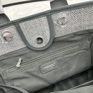 CC Deauville Tweed Bag Dark Green Leather Gold Hardware 18