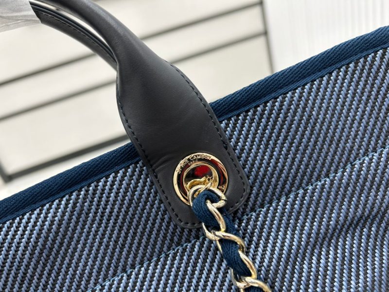 20230722_i1689970985_1107_3_jpg CC Deauville Tweed Bag Black Leather Gold Hardware 23