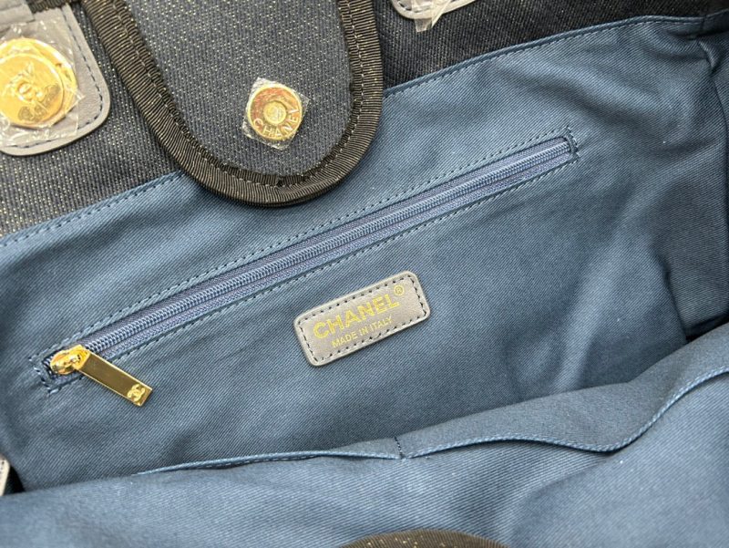 CC Deauville Tweed Bag Navy Leather Gold Hardware 21