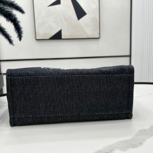 CC Deauville Tweed Bag 33x26x15.5cm Black Leather Gold Hardware 26