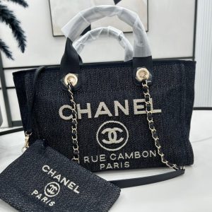CC Deauville Tweed Bag 33x26x15.5cm Black Leather Gold Hardware 26