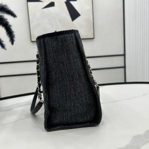 CC Deauville Tweed Bag 33x24x14.5cm Black Leather Gold Hardware 27