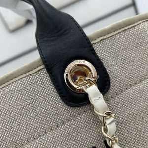 CC Deauville Tweed Bag 33x26x15.5cm Black Leather Gold Hardware 35