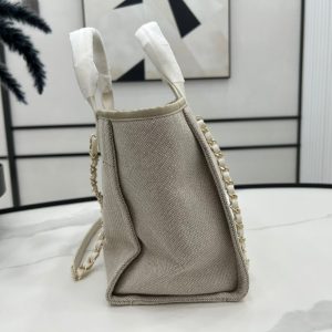 CC Deauville Tweed Bag 33x26x15.5cm White Leather Gold Hardware 29