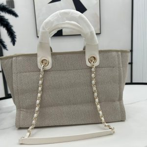CC Deauville Tweed Bag 33x26x15.5cm White Leather Gold Hardware 29