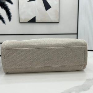 CC Deauville Tweed Bag 33x24x14.5cm White Leather Gold Hardware 30