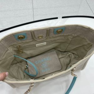 CC Deauville Tweed Bag 33x24x14.5cm Blue Sky Leather Gold Hardware 33