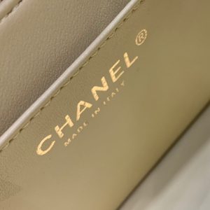 SMALL FLAP BAG 24CM TOP HANDLE LIME LAMBSKIN GOLD HARDWARE