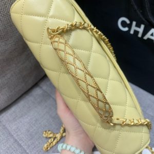 SMALL FLAP BAG 24CM TOP HANDLE LIME LAMBSKIN GOLD HARDWARE