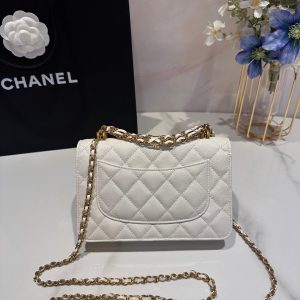 20230801_i1690828317_1678_2_jpg CC 24K Woc 19cm Cream Grained Calfskin Gold Hardware