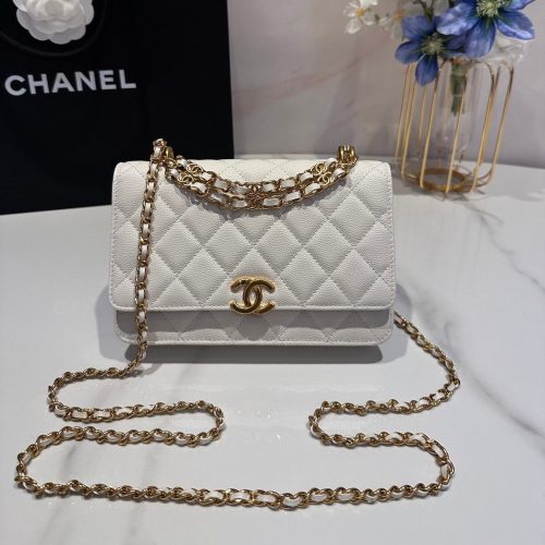 20230801_i1690828317_269_0_jpg CC 24K Woc 19cm Cream Grained Calfskin Gold Hardware