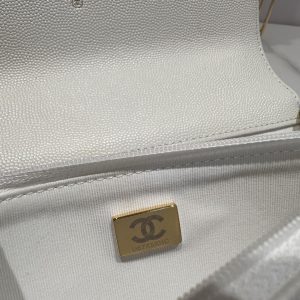 20230801_i1690828317_4127_8_jpg CC 24K Woc 19cm Cream Grained Calfskin Gold Hardware