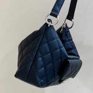 CC 23B Maxi Hobo 29.5cm Black Cowhide Light GHW