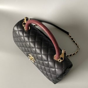 20230828_i1693207823_2632_2_jpg coco handle medium flap bag 28cm black quilted caviar dark red top handle