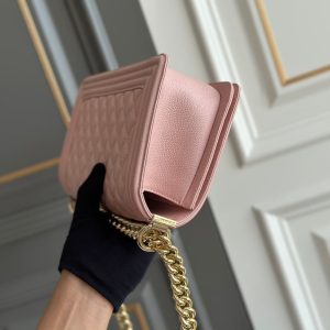 boy medium 25 pink quilted caviar ghw