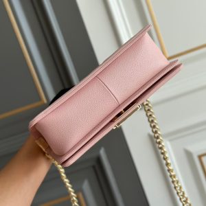 boy medium 25 pink quilted caviar ghw