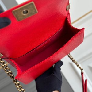 boy medium 25 red quilted caviar antique ghw