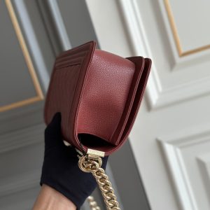 boy medium 25 wine quilted caviar ghw