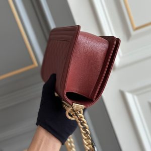 boy medium 25 wine quilted caviar aged ghw