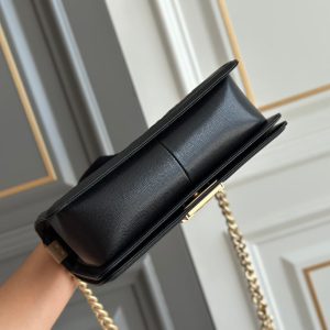 boy medium 25 black quilted caviar ghw