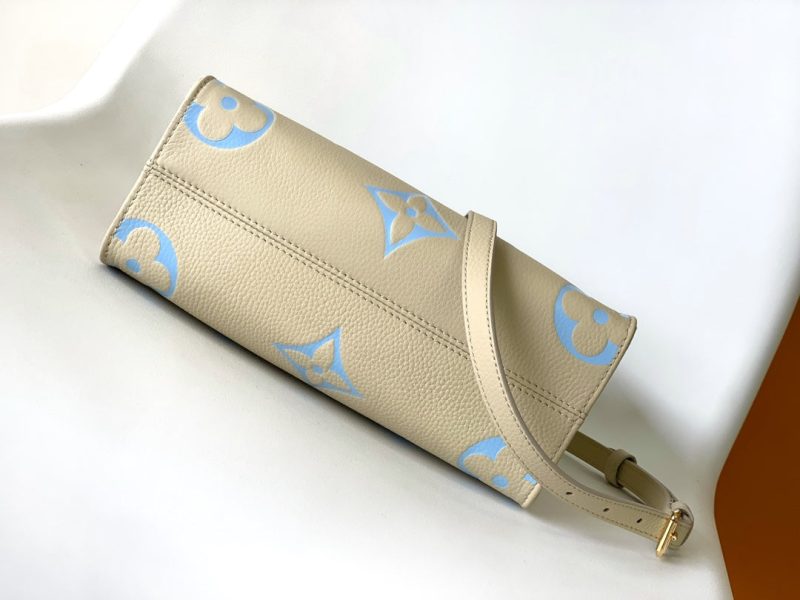 20231214_i1702536884_3708_3_jpg ONTHEGO PM 25CM CREAM BLUE