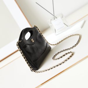cc 24s31 nano shopping bag 17.5cm black lambskin gold hardware