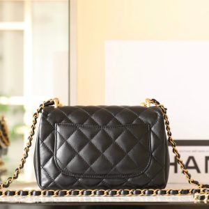 cc 24p mini flap bag 17cm black lambskin pearl chain