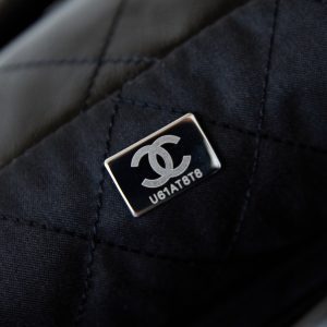 cc 22 hobo black calfskin black hardware