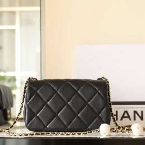 cc 24s mini flap bag 20cm black lambskin pearl ball