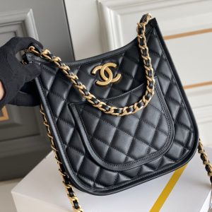 cc 24s 24cm hobo bag black calfskin gold hardware