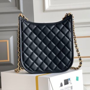 cc 24s 24cm hobo bag black calfskin gold hardware