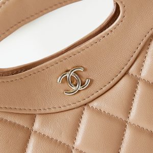 cc 24s31 nano shopping bag 17.5cm brown lambskin gold hardware