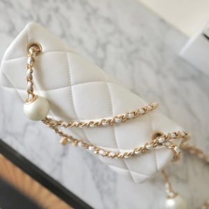 cc 24s mini flap bag 20cm white lambskin pearl ball