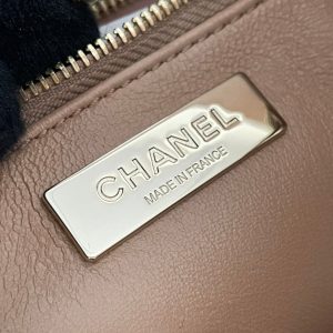 cc 24s31 shopping bag 22cm brown lambskin gold hardware