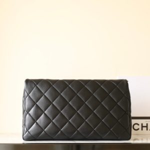 cc 24p hobo bag 36cm black lambskin gold hardware