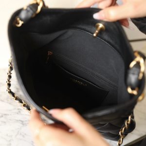 cc 24p hobo bag 28cm black lambskin gold hardware