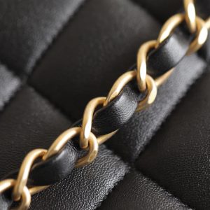 cc 24p hobo bag 28cm black lambskin gold hardware