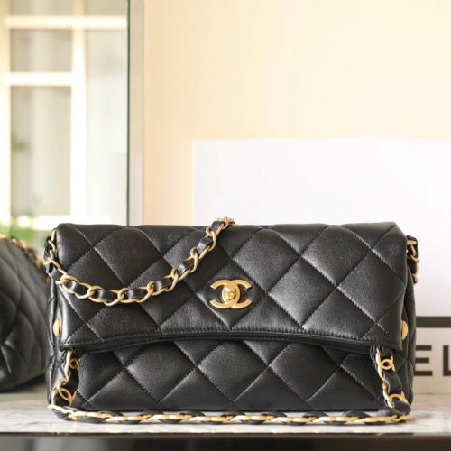 20240501_i1714537485_9286_0_jpg cc 24p hobo bag 28cm black lambskin gold hardware